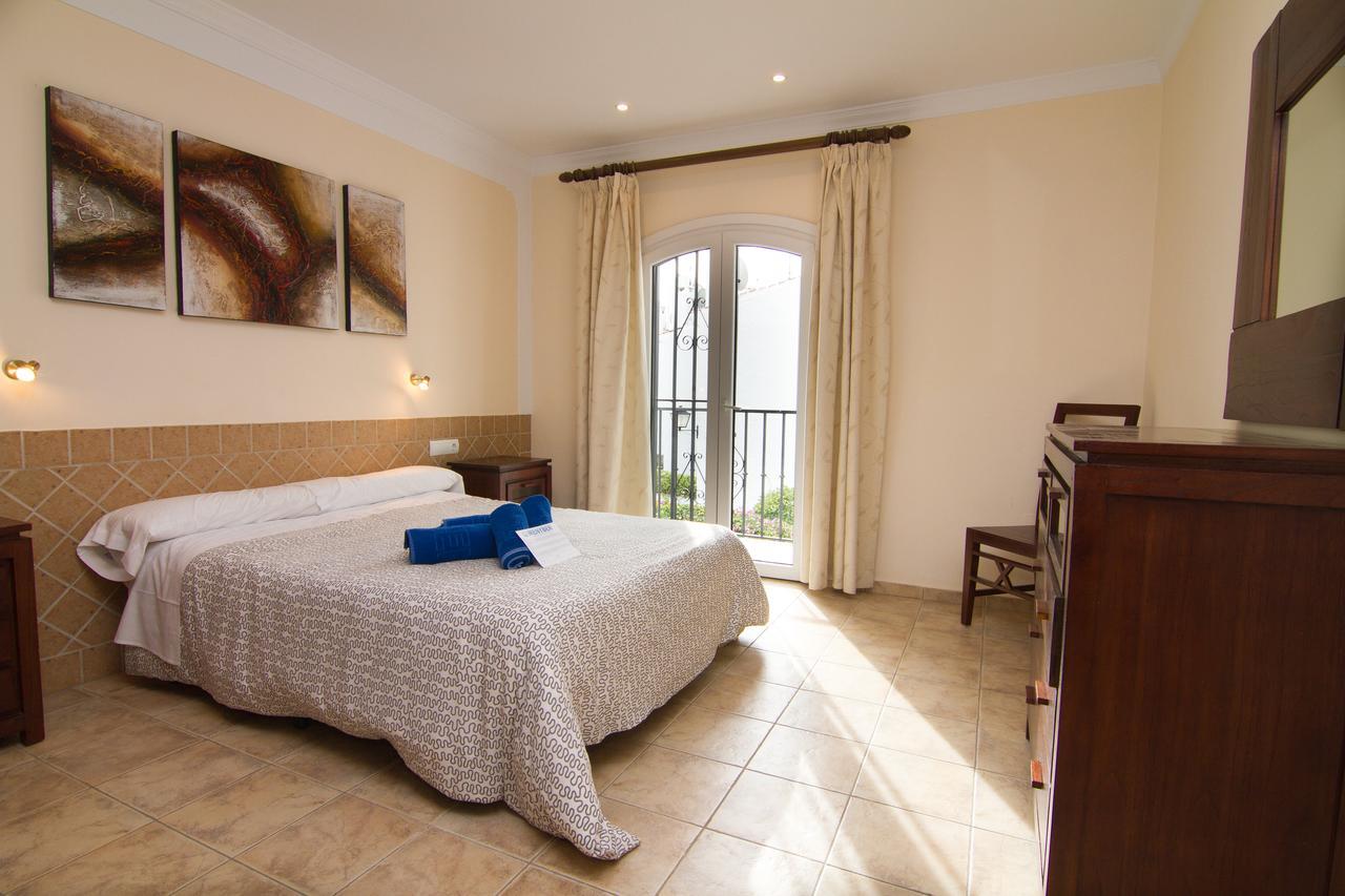 Los Pinos 19 Menyber Nerja Exteriör bild